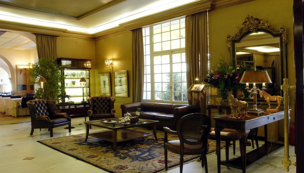 Pentelikon Hotel Kifissia Quarto foto