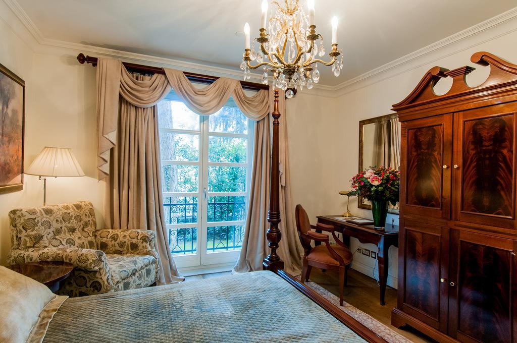 Pentelikon Hotel Kifissia Quarto foto