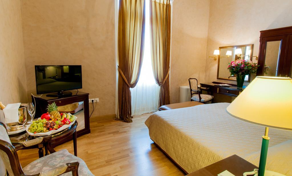 Pentelikon Hotel Kifissia Quarto foto