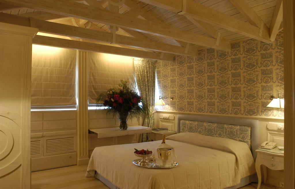 Pentelikon Hotel Kifissia Quarto foto